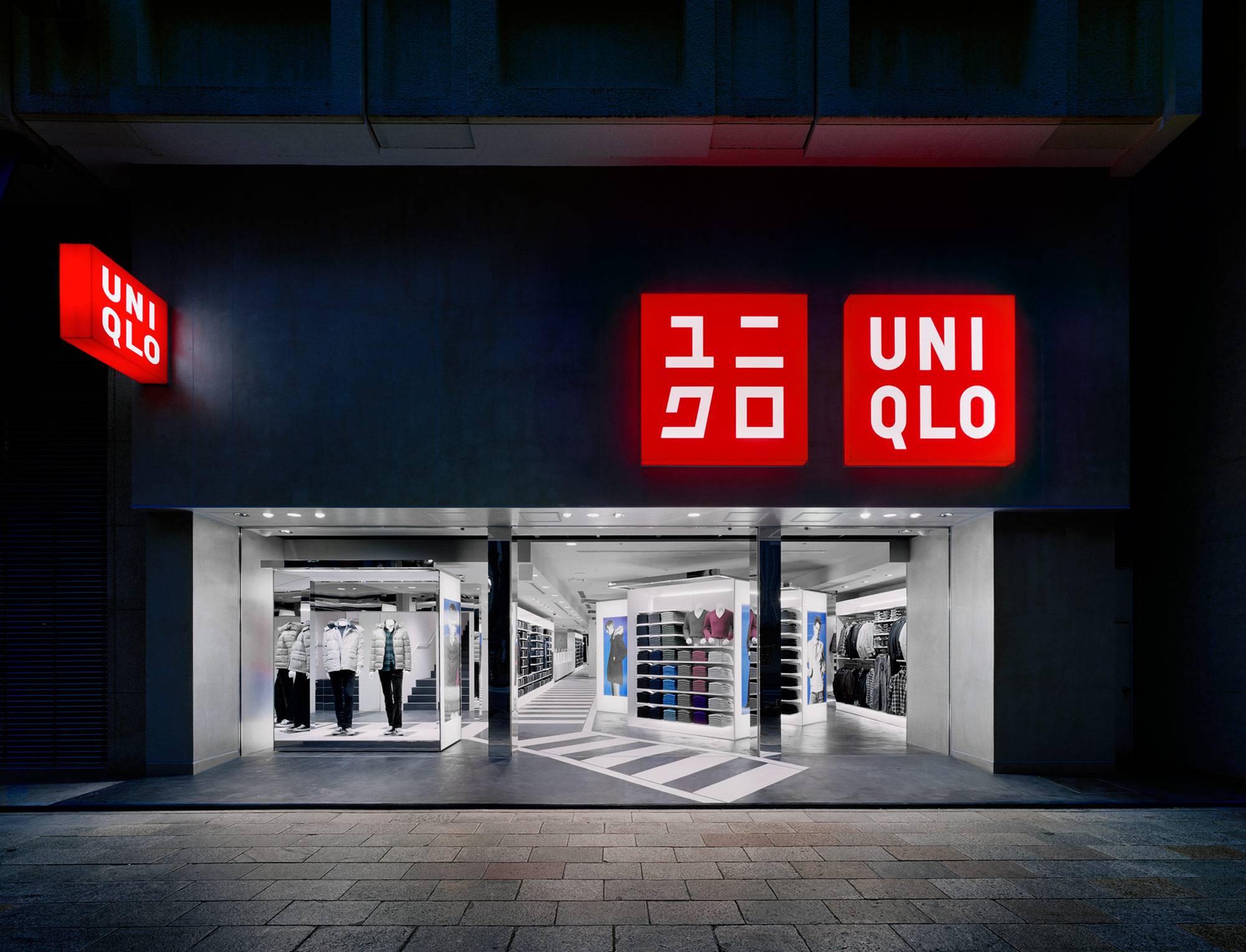 2009_UNIQLO_GINZA